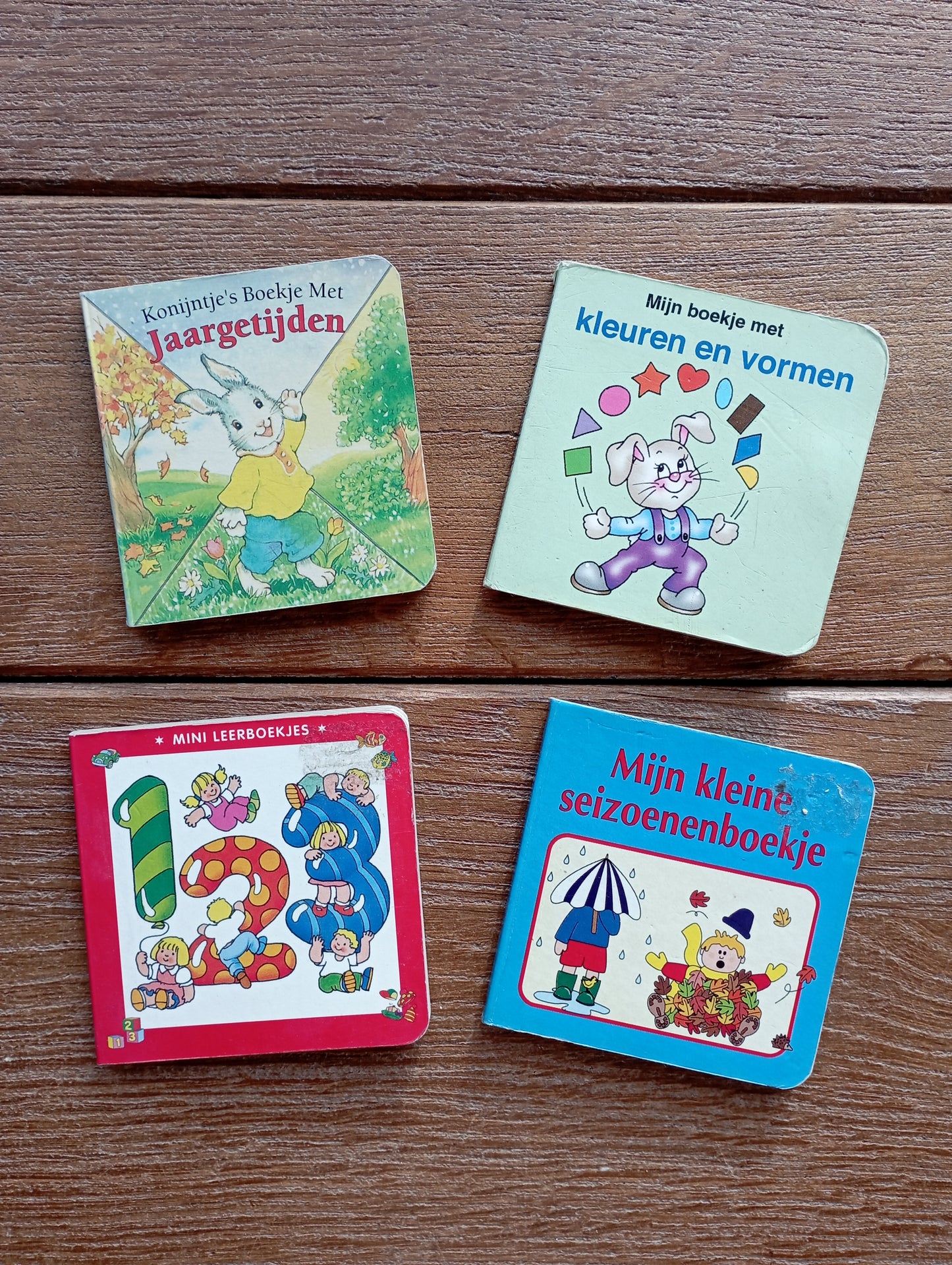 Setje mini kartonboekjes Flash