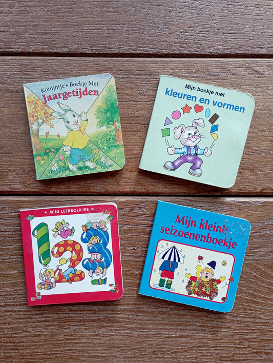 Setje mini kartonboekjes Flash