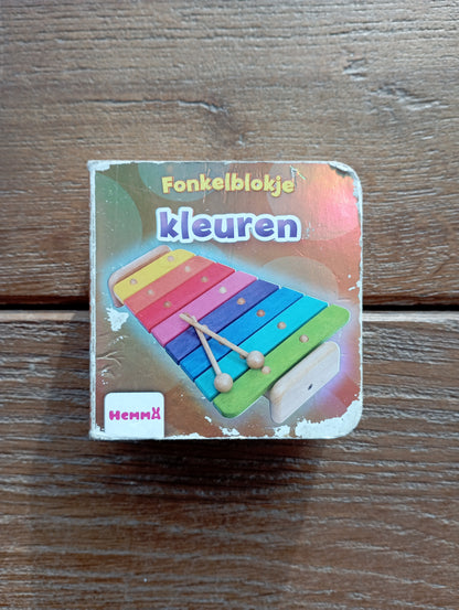 Fonkelblokje kleuren Hemma