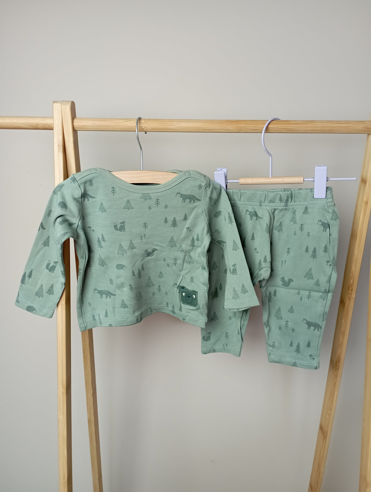 Pyjama met bosdieren 68 C&A