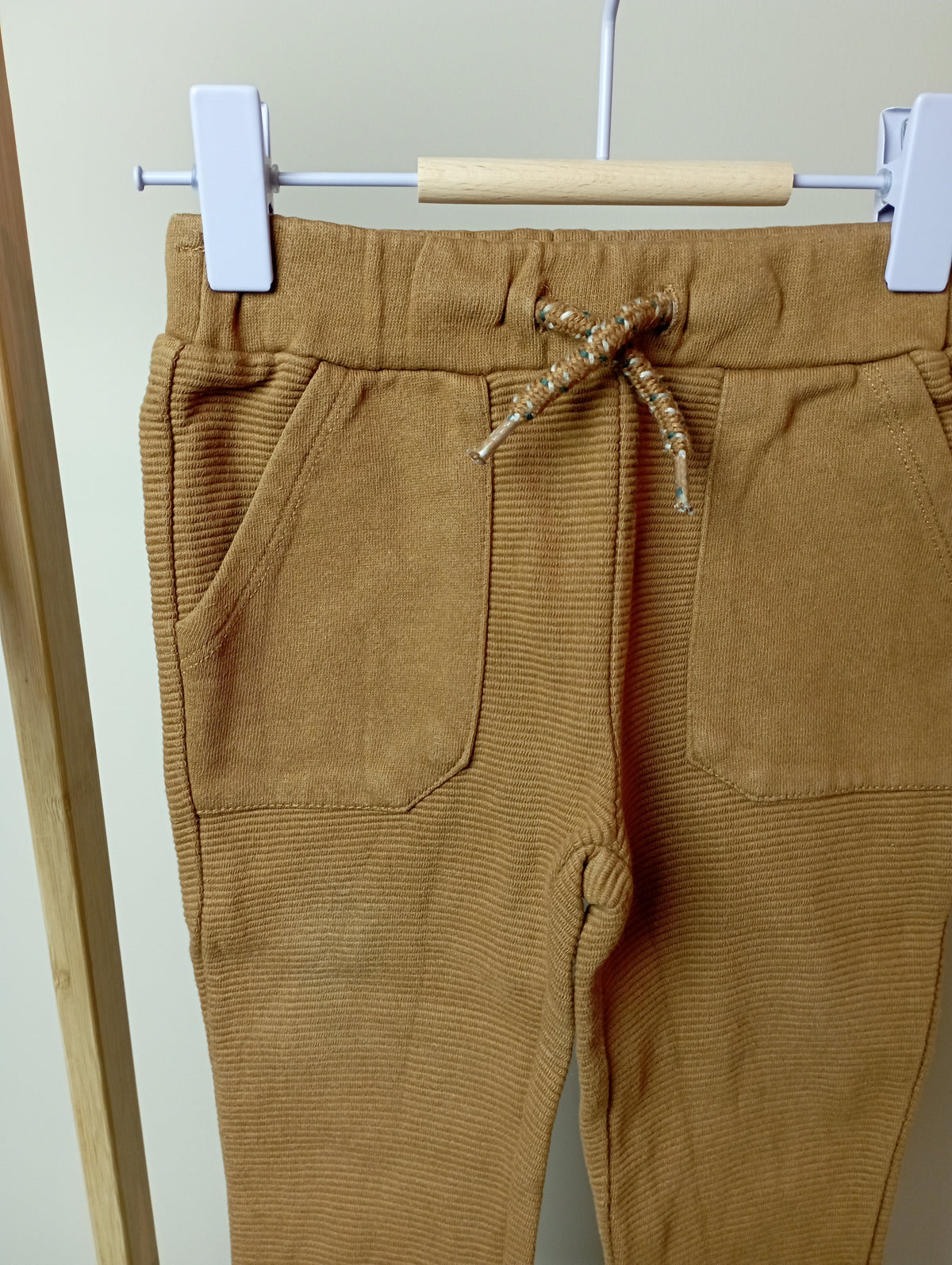 Broek met ribbels 86 C&A