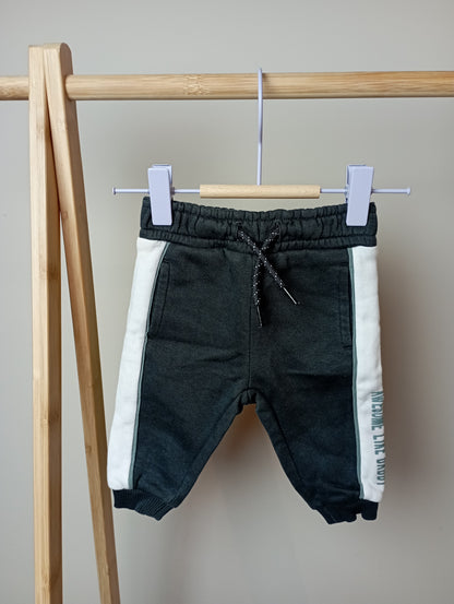Comfy broek 68 C&A