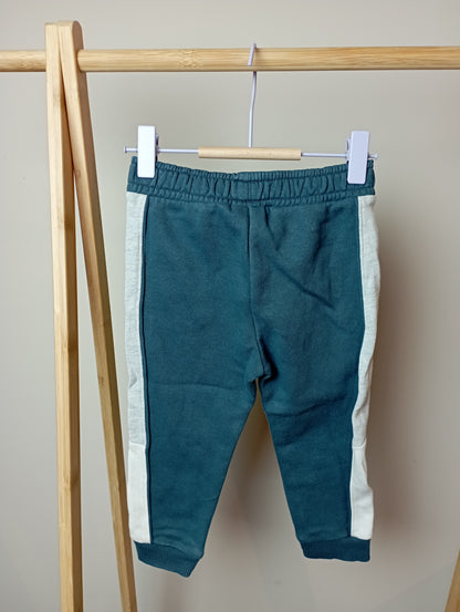 Comfy broek 92 C&A