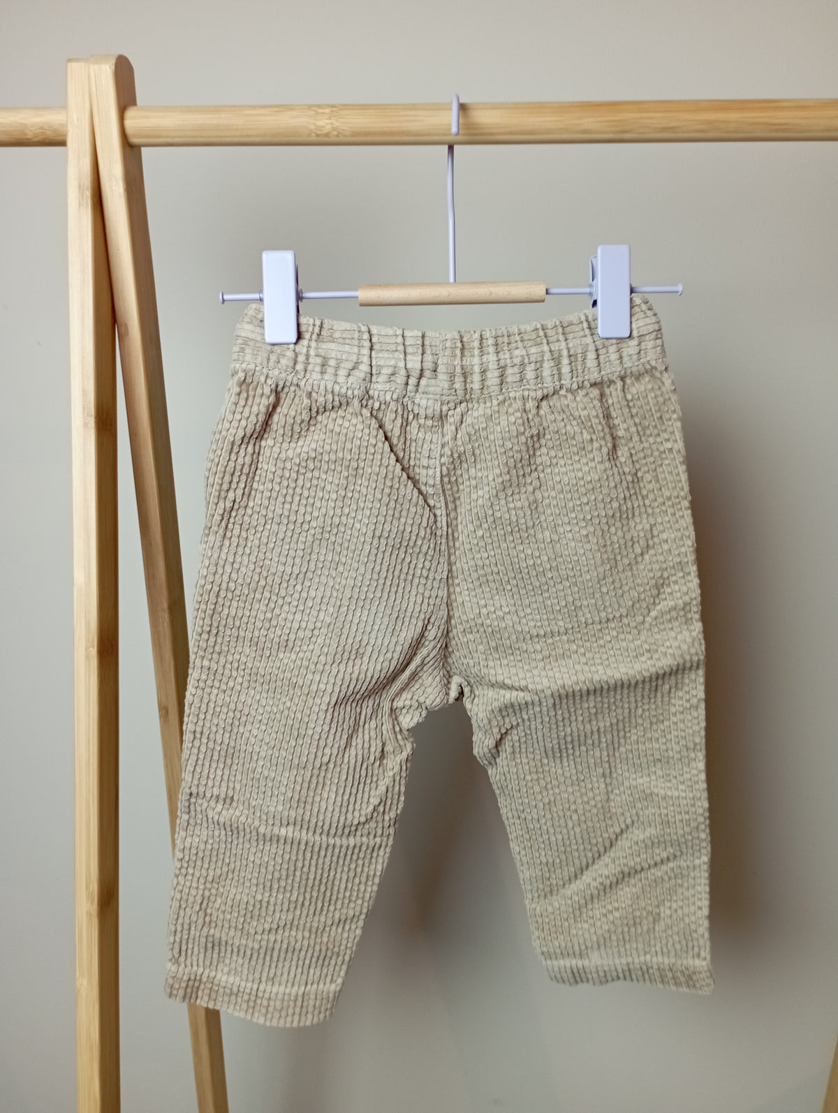 Broek in ribbelstofje 80 H&M