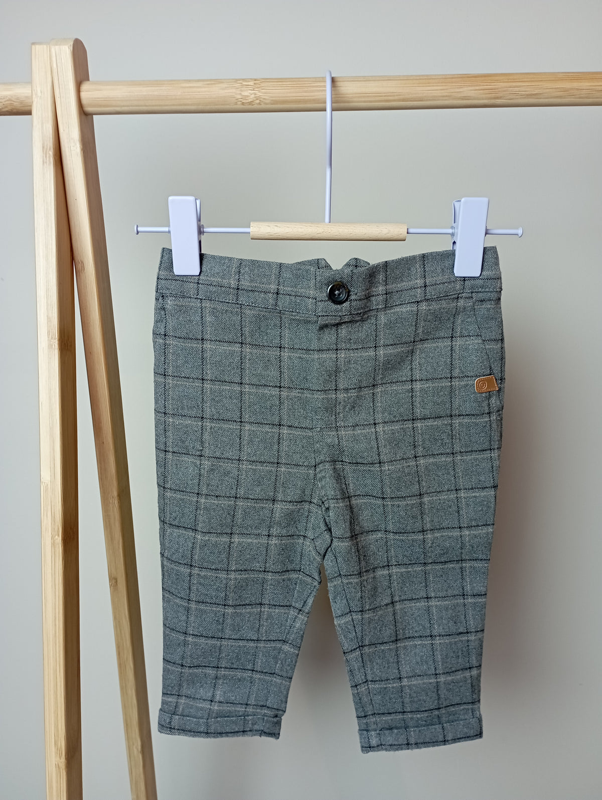 Broek met ruitjes 74 Cuddles and smiles