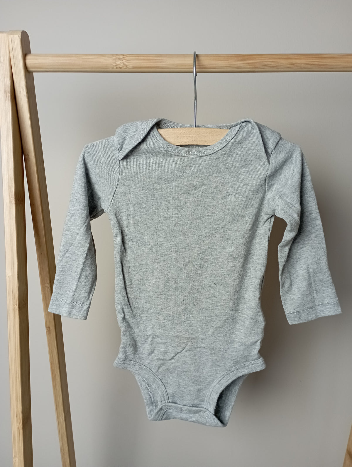 Romper 12m Carter's