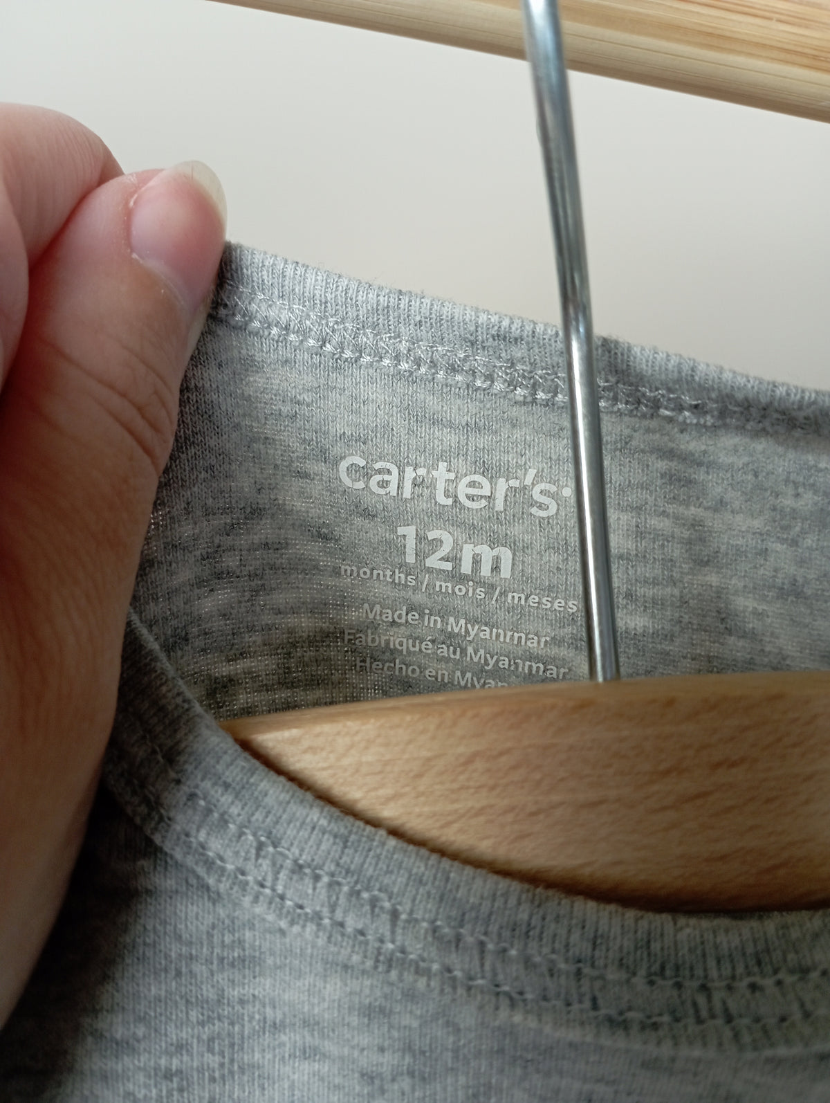 Romper 12m Carter's