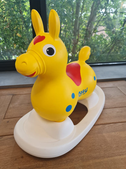 Rody de Pony mét wip