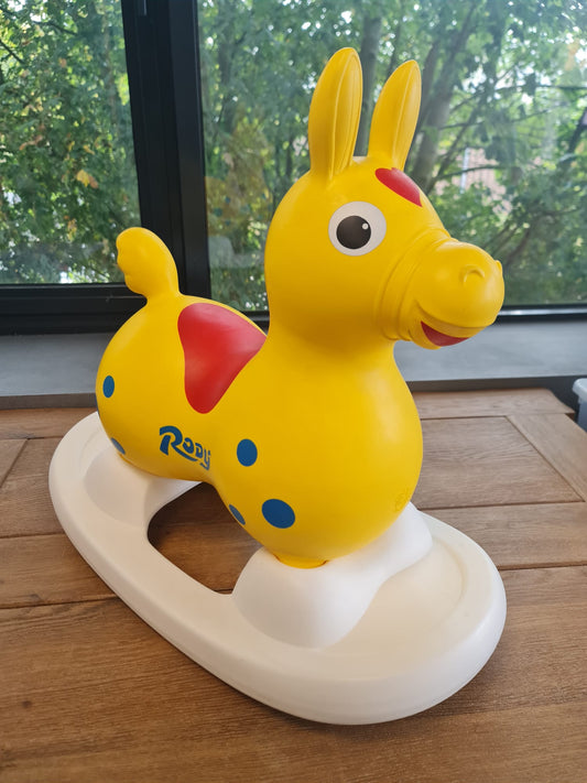 Rody de Pony mét wip