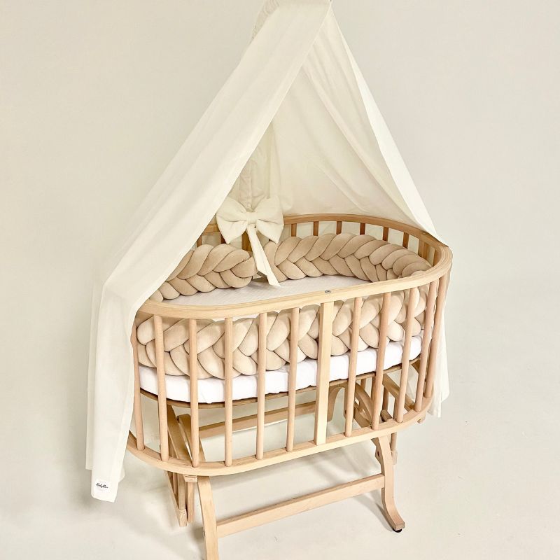 Babywieg met schommelfunctie