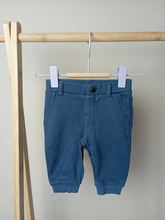 Broek met ruitjes 62 Cuddles and smiles