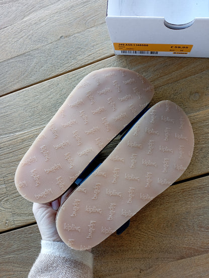 Sandalen 32