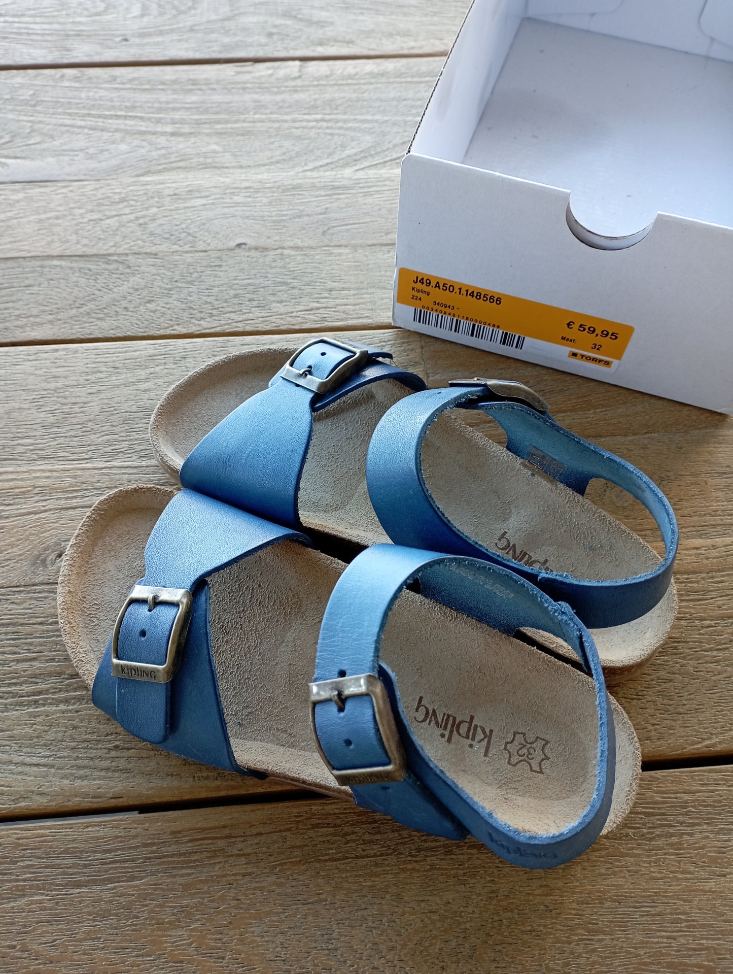 Sandalen 32