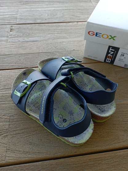 Sandalen 28