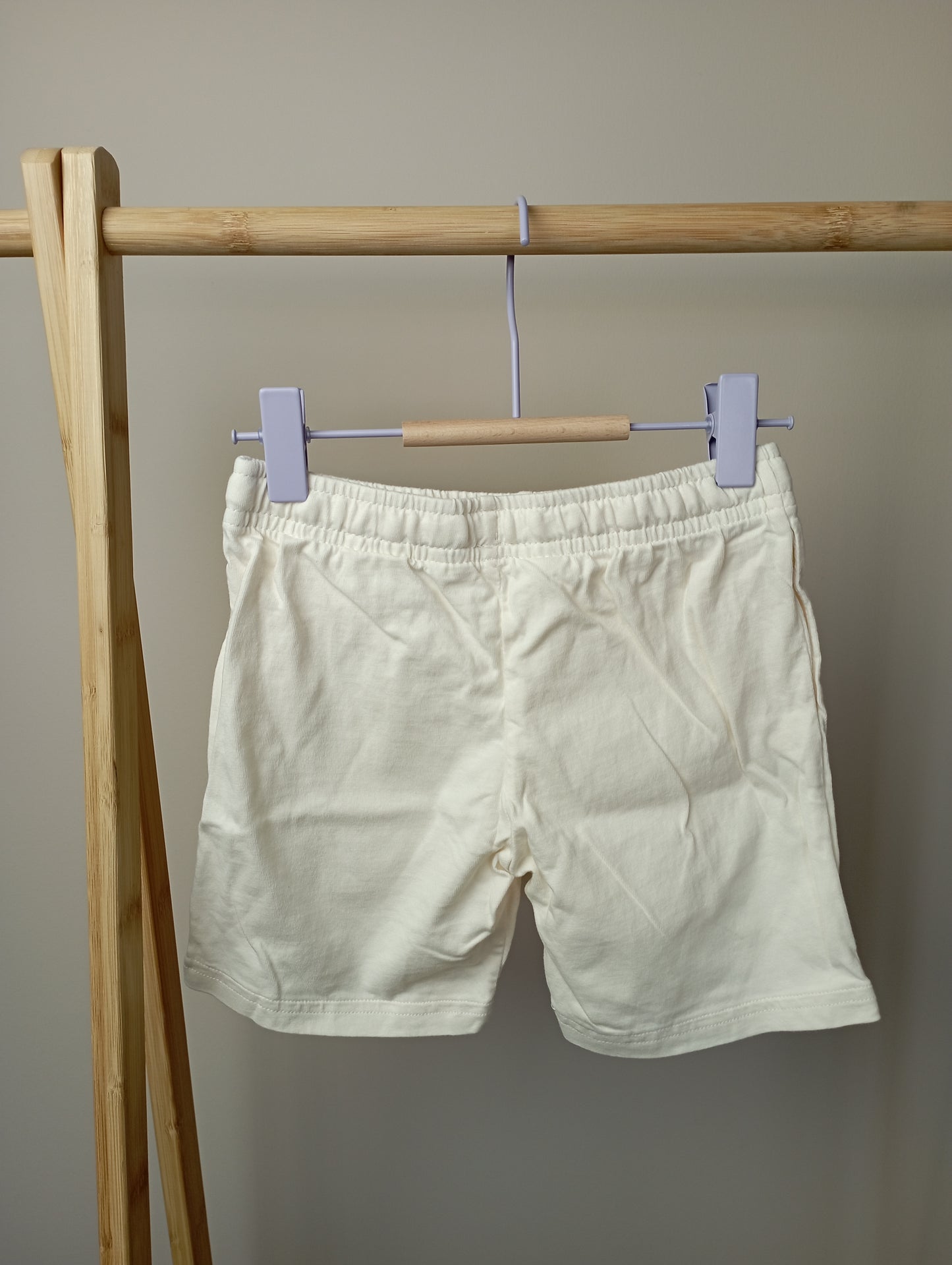 Short 116